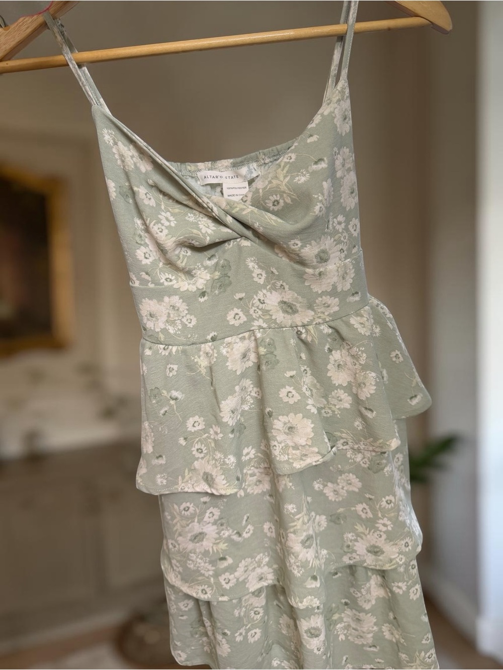 Altar'd State Tara Sage Green Floral Twist Tiered Ruffle ✨Regencycore✨ Mini NWT - Picture 7 of 14
